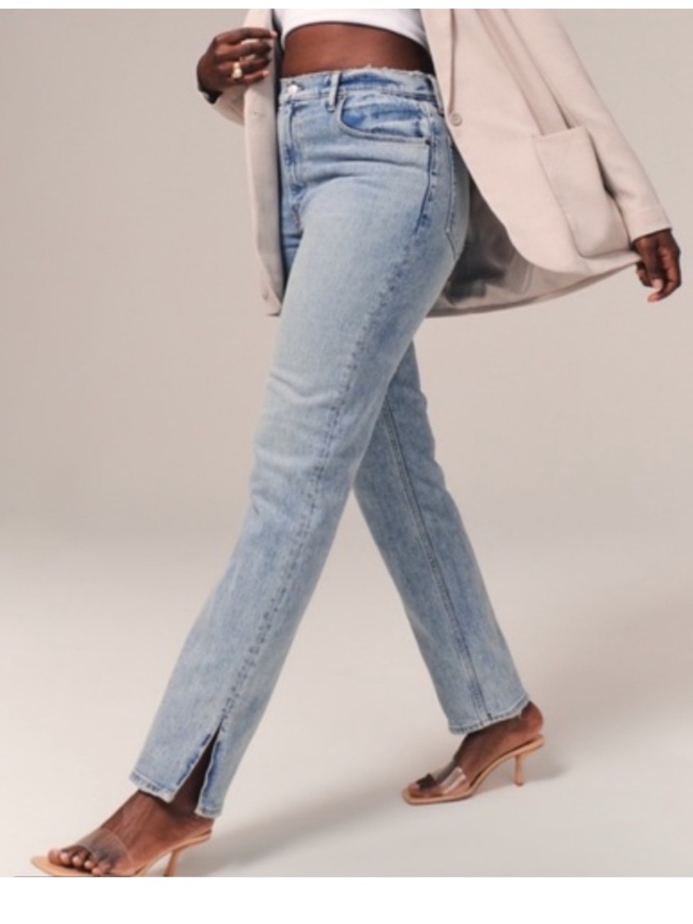 Abercrombie & Fitch 26 Short Curve Love 90's Straight Ultra High Rise Hem Jeans